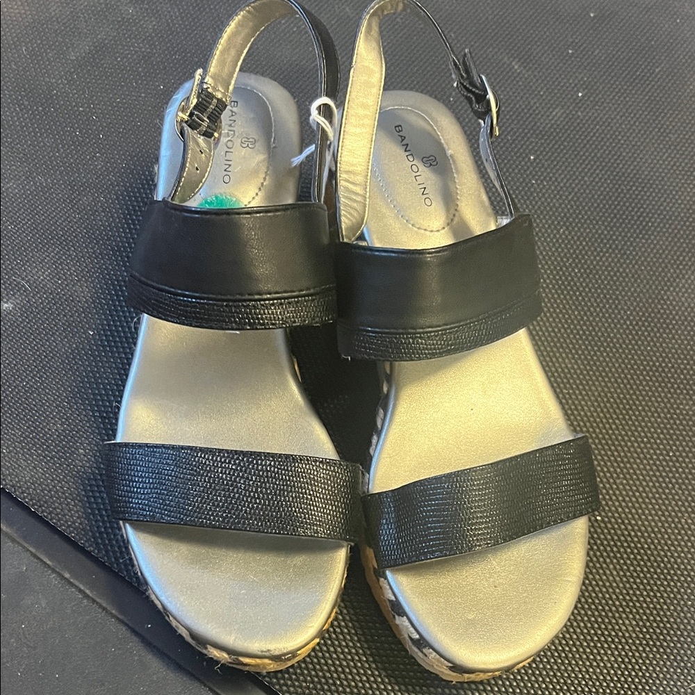Bandolino Black and Silver Sandals